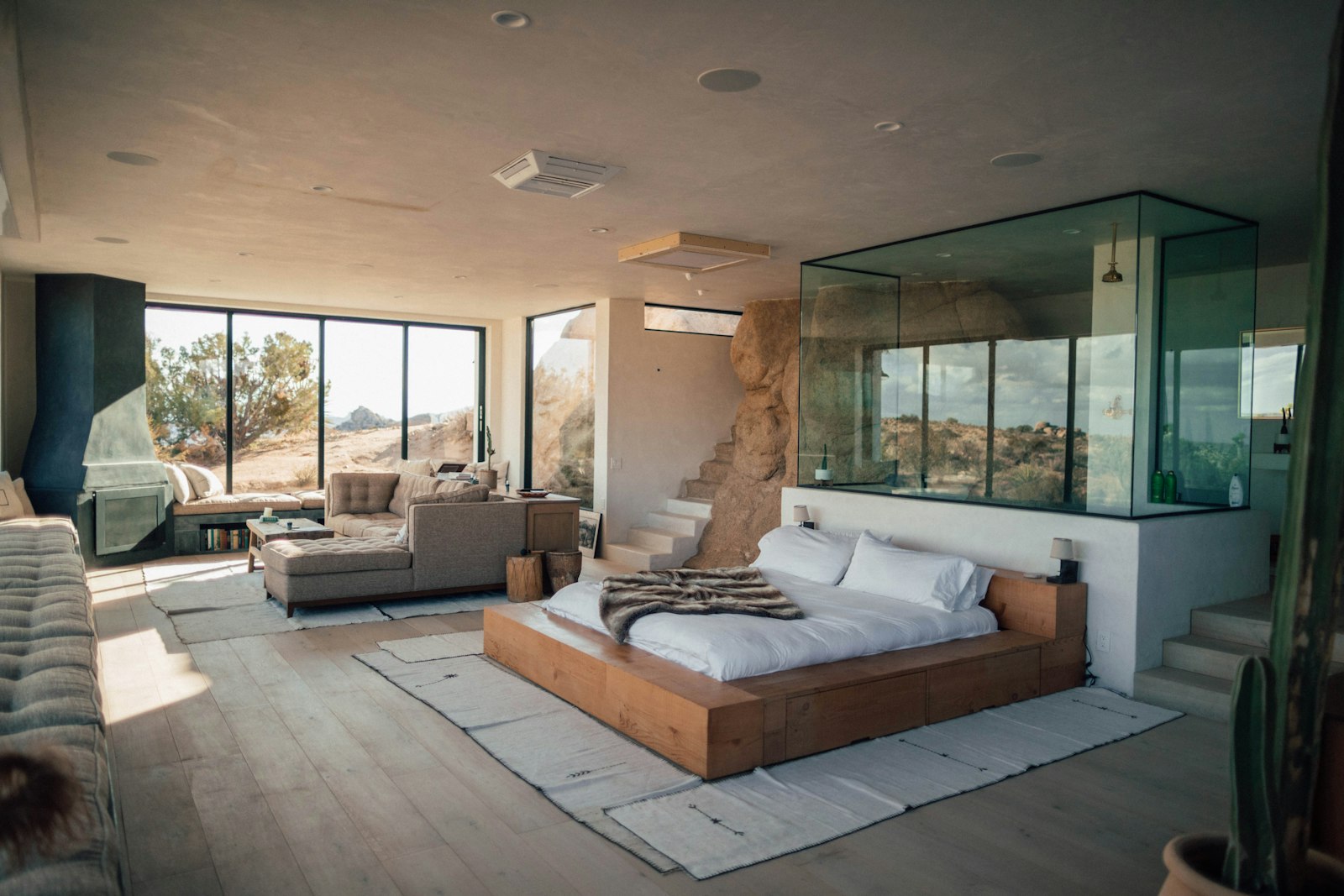 Harbor Suite living area